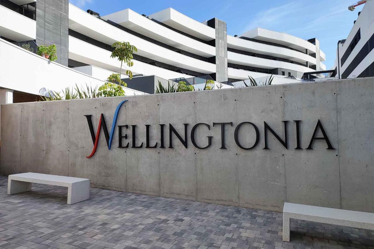 Wellingtonia Apartment Estepona Exterior photo