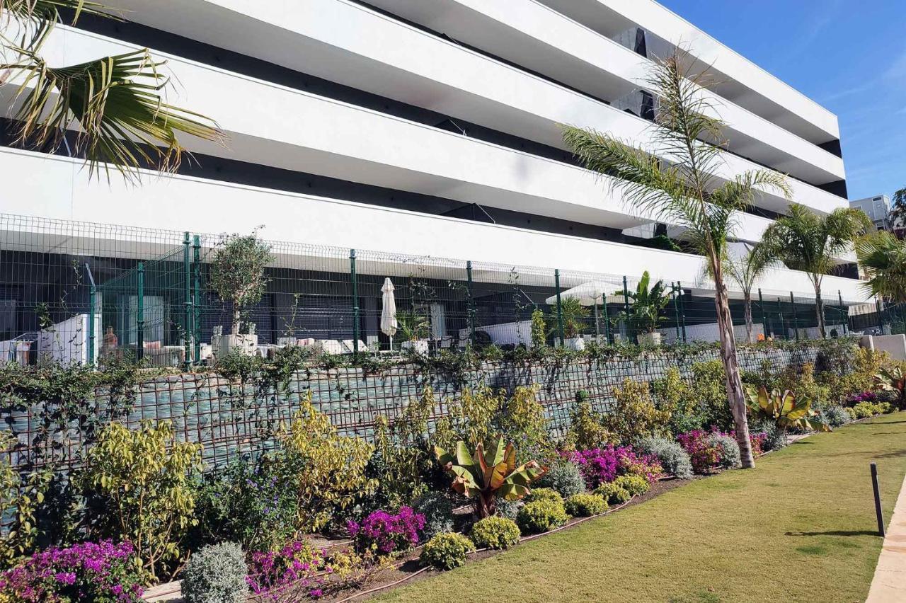 Wellingtonia Apartment Estepona Exterior photo